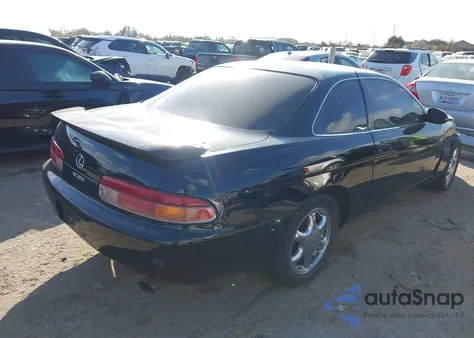 1996 Lexus Sc 300 z USA, uszkodzony, nr VIN JT8CD32Z6T0033859